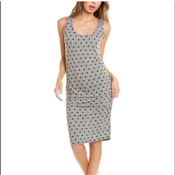 Monrow Dresses & Skirts - Monrow Gray Star Print Midi Dress